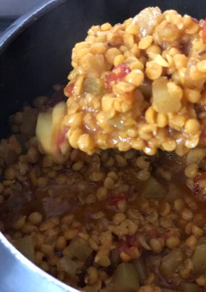 A picture of Chana dal with lauki.