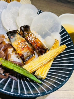 日式烤鰻魚茶泡飯(生鰻蒸烤處理) 的食譜成品照片