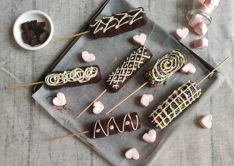 Simple Way to Make Homemade Marshmallow chocolate pops