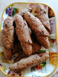 Teljeskiörlésű magos kifli recept fotója