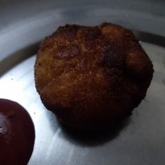 A picture of Bread roll.