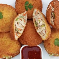 A picture of Bread Pockets 🤤🥙.