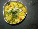 कांदा पोहा (Kanda Poha recipe in hindi)