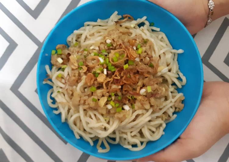 Resep Mie Babi Ayam Oleh Octaviona Inge Setiawan Cookpad