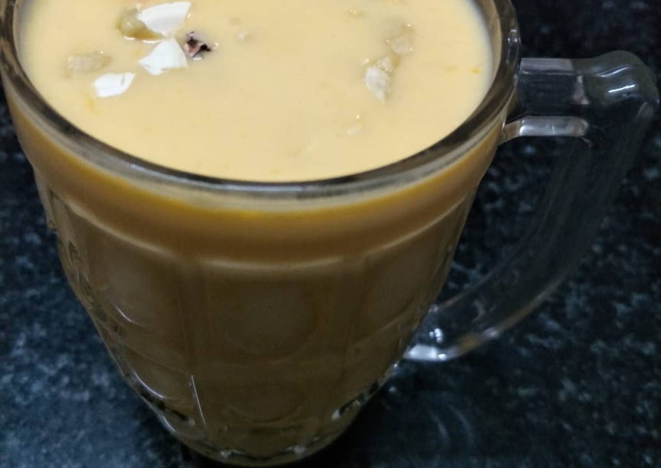 Mango milk shake