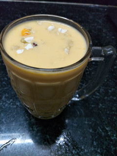 A picture of Mango milk shake.