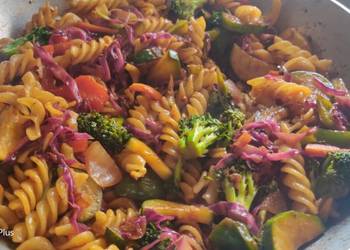 Popular Cuisine Stir Fry Pasta Savory Delicious