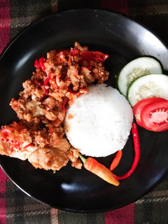 Foto resep 21. Ayam Geprek ala Bu Rum Jogja pedes nampol