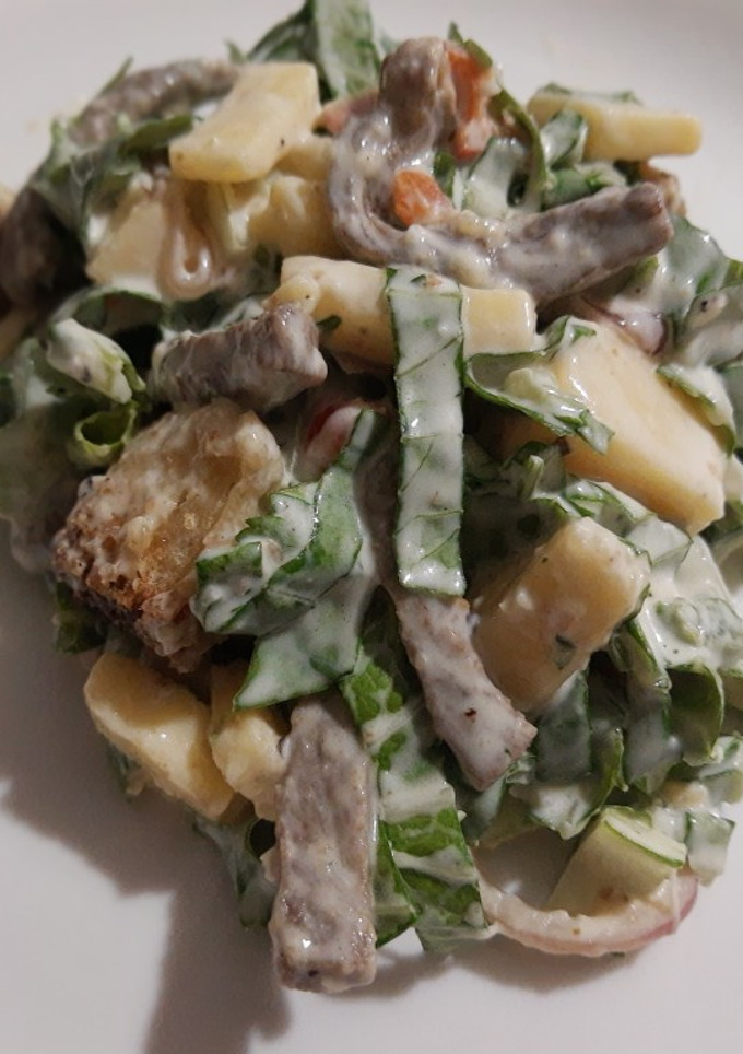 Una foto de Ensalada César con bistec de res