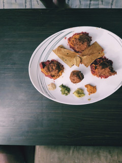 A picture of Roasted red pepper hummus.