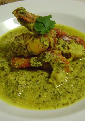A picture of Bhapa Shorshe Chingri (Steamed Mustard Prawns - Bengali Style).