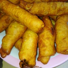 A picture of Fish Roll.