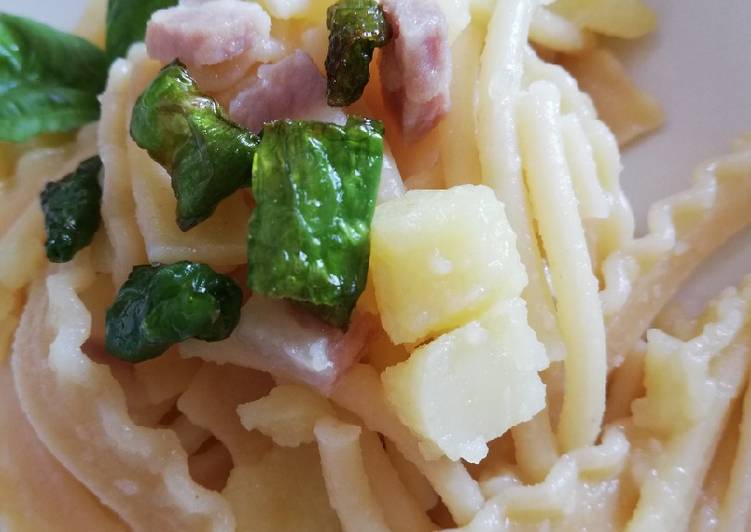 Pasta e patate con friggitelli