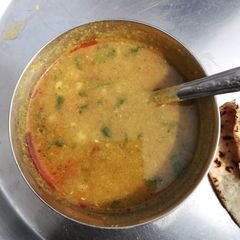 A picture of Urad dal.