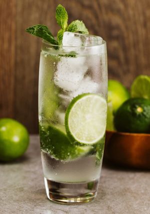 A picture of Non-alcoholic mojito.