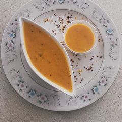 A picture of Thousand Island dressing.
