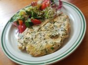 Una foto de filetes de pechuga de pollo