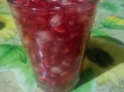 Une photo de jus grenade