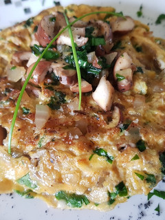 Gombás-medvehagymás tojáslepény #medvehagyma recept fotója