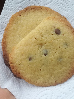 Una foto de Galletas con chips de chocolate.🍪