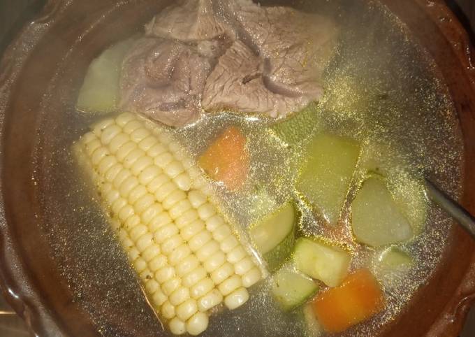 Caldo de res Receta de Jose Fina - Cookpad