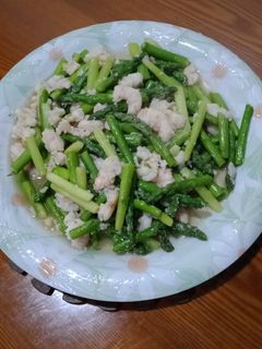蘆筍炒蝦仁 的食譜成品照片
