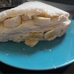 A picture of Banana Sandwich.