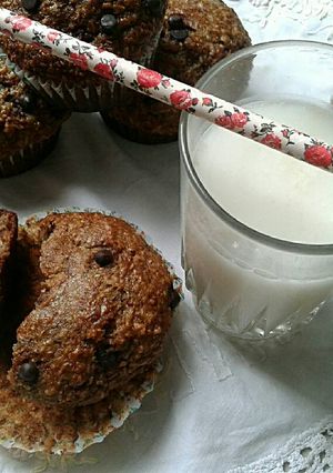 Una foto de Muffins Plátano- Choco y Nuez