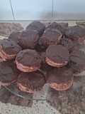 Alfajores red velvet