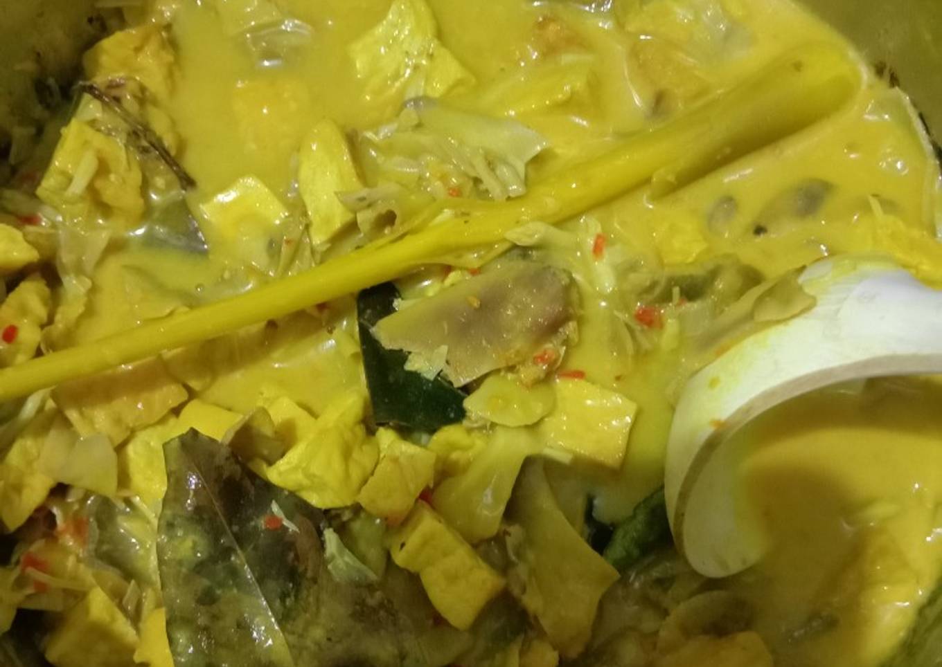 Sayur jantung pisang tahu