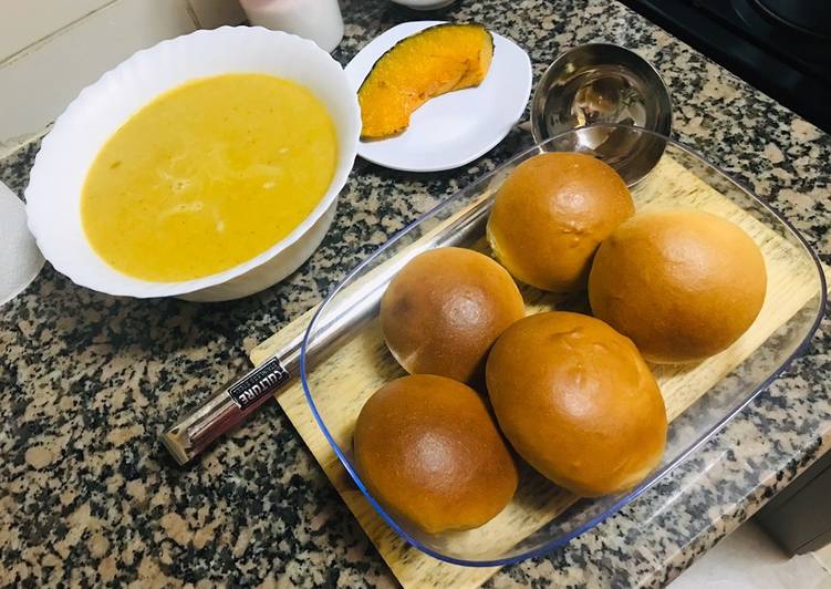 How to Make HOT Pumpkin soup 🤤