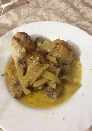Foto principal de Muslo de pollo con manzana y pistacho especial Mamá