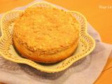 Apple streussel cake