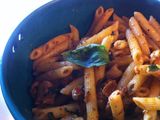 Sun-dried Tomato and Basil Pesto Pasta (สูตรเจ)