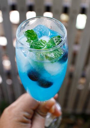 รูปของ Blueberry Soda Punch