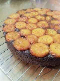 Hình của món Banana upside down - Bánh chuối úp ngược.