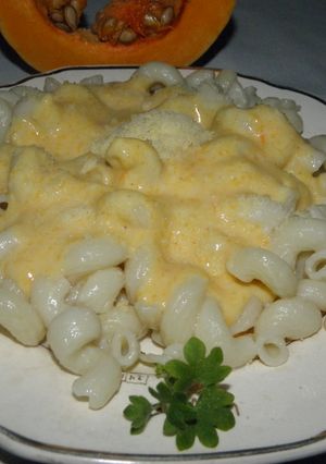 Una foto de Pasta con salsa de calabaza