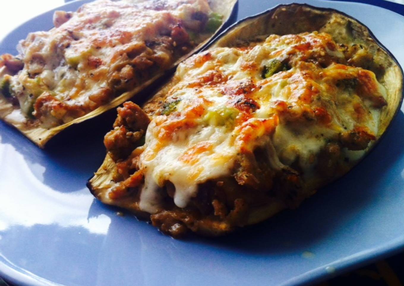 Berenjenas rellenas de verduras con queso crema