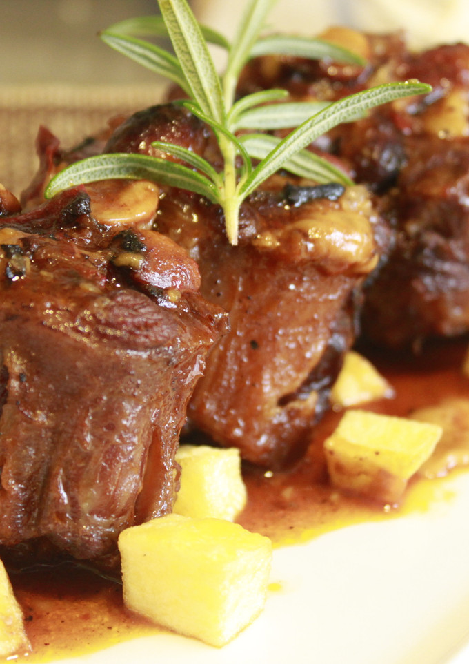 Una foto de Rabo de Toro con Almendras