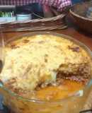 Pastel de mandioca con carne gratinado