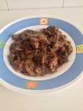 Ternera encebollada con setas