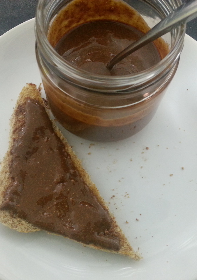 Una foto de Nutella casera thermomix