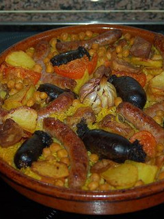 Una foto de Arroz al horno con caldo de cocido