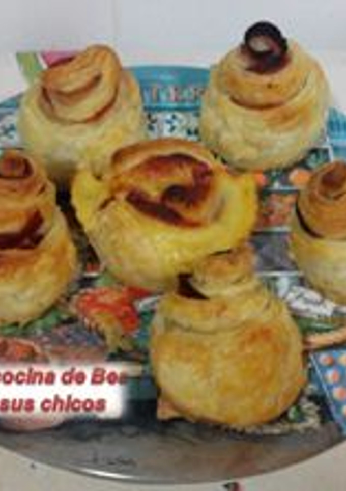 Una foto de Rosas saladas de hojaldre
