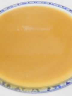 Una foto de Crema de calabaza con curry