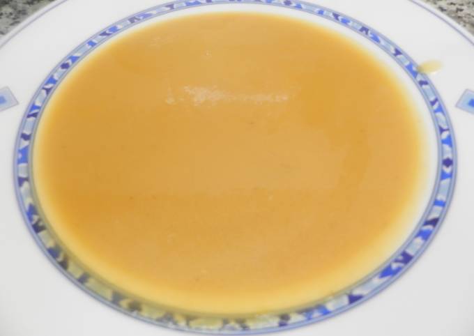 Foto principal de Crema de calabaza con curry