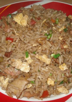 Una foto de Arroz chino tipo cantones