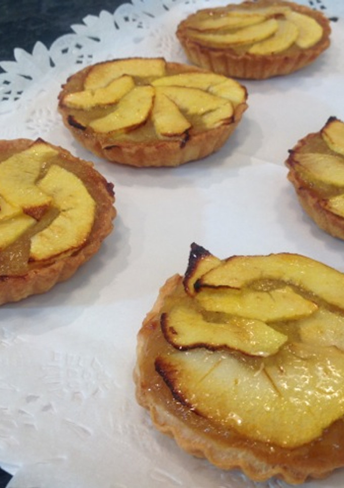 Una foto de Tartaletas con Compota de Manzana