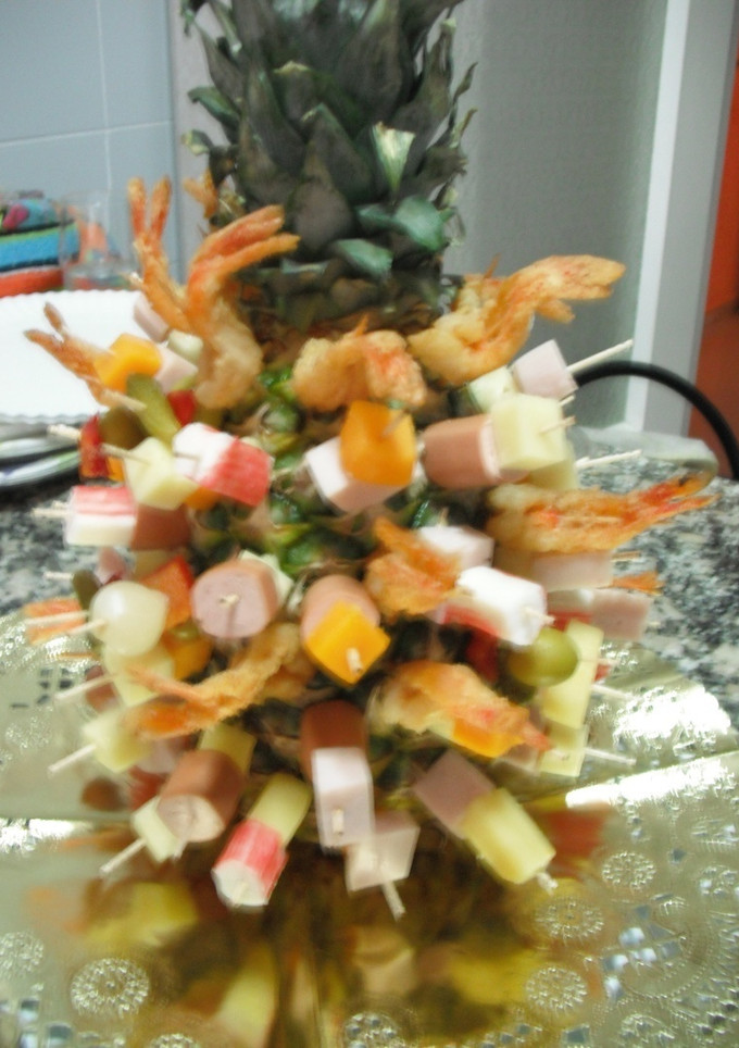Una foto de Piña fresca decorada