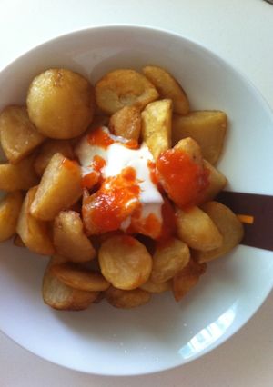 Una foto de Patatas bravas (MURCIA)
